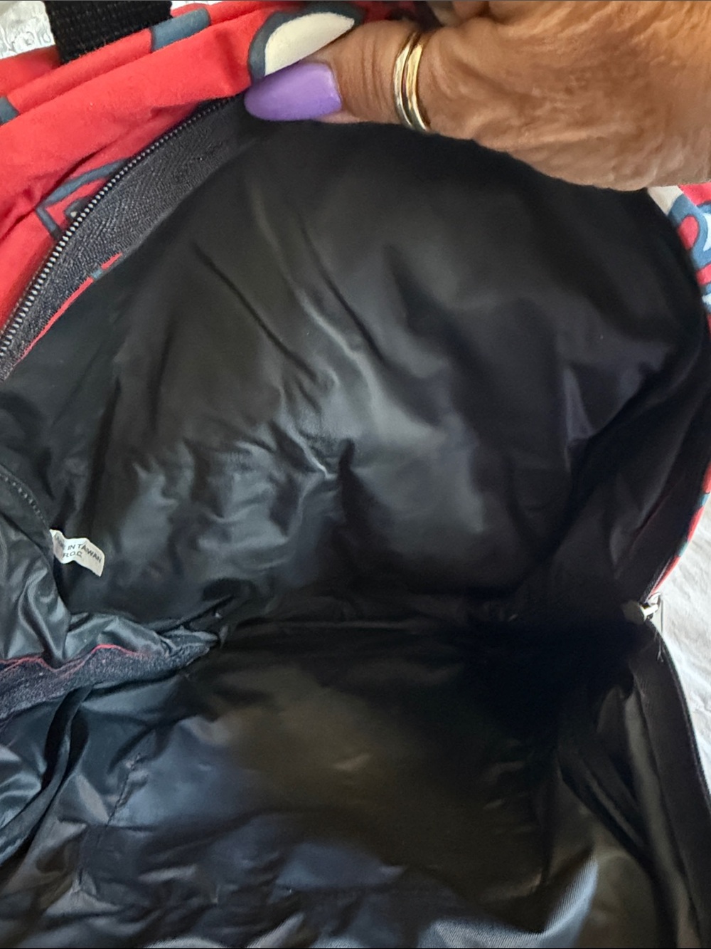 Quiksilver Red Floral Surf-Inspired Backpack - Picture 3 of 7